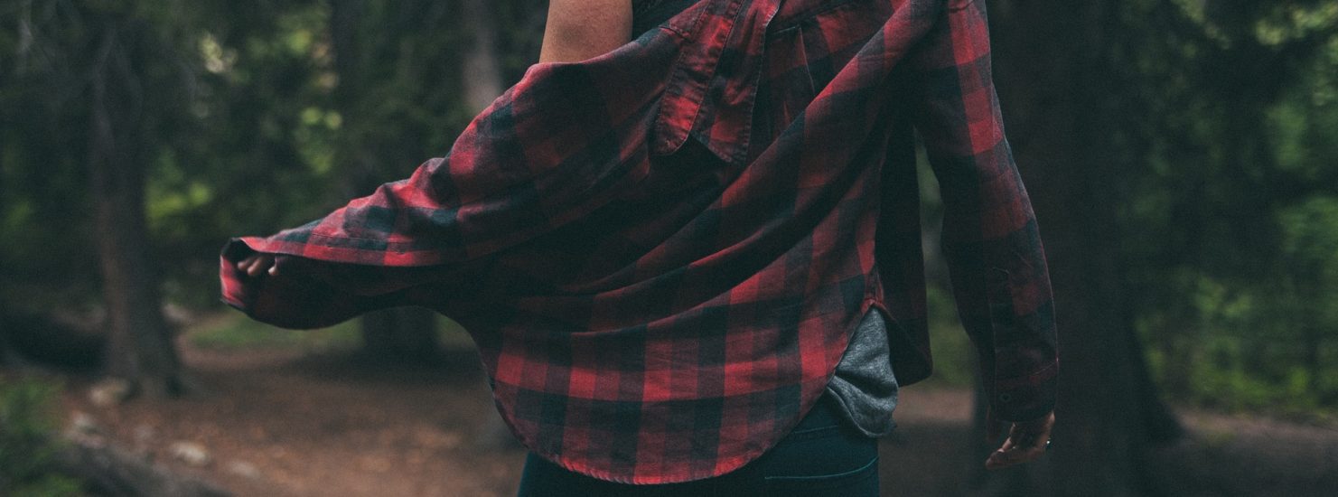 FACTORS TO CONSIDER BEFORE BUYING A SHIRT FACTORS TO CONSIDER BEFORE BUYING A SHIRT